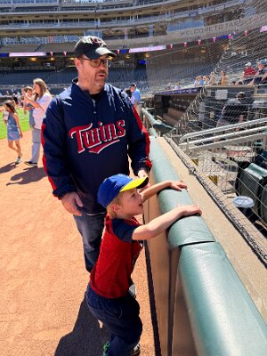 Twins-48